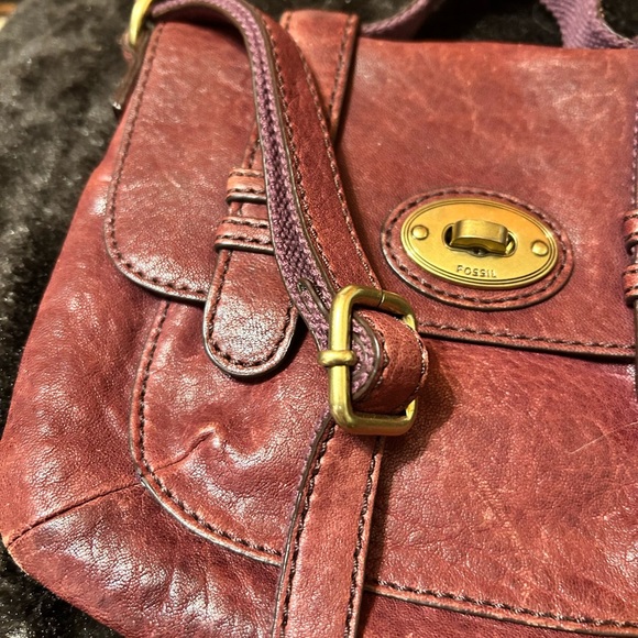 Fossil crossbody purse - Picture 2 of 11